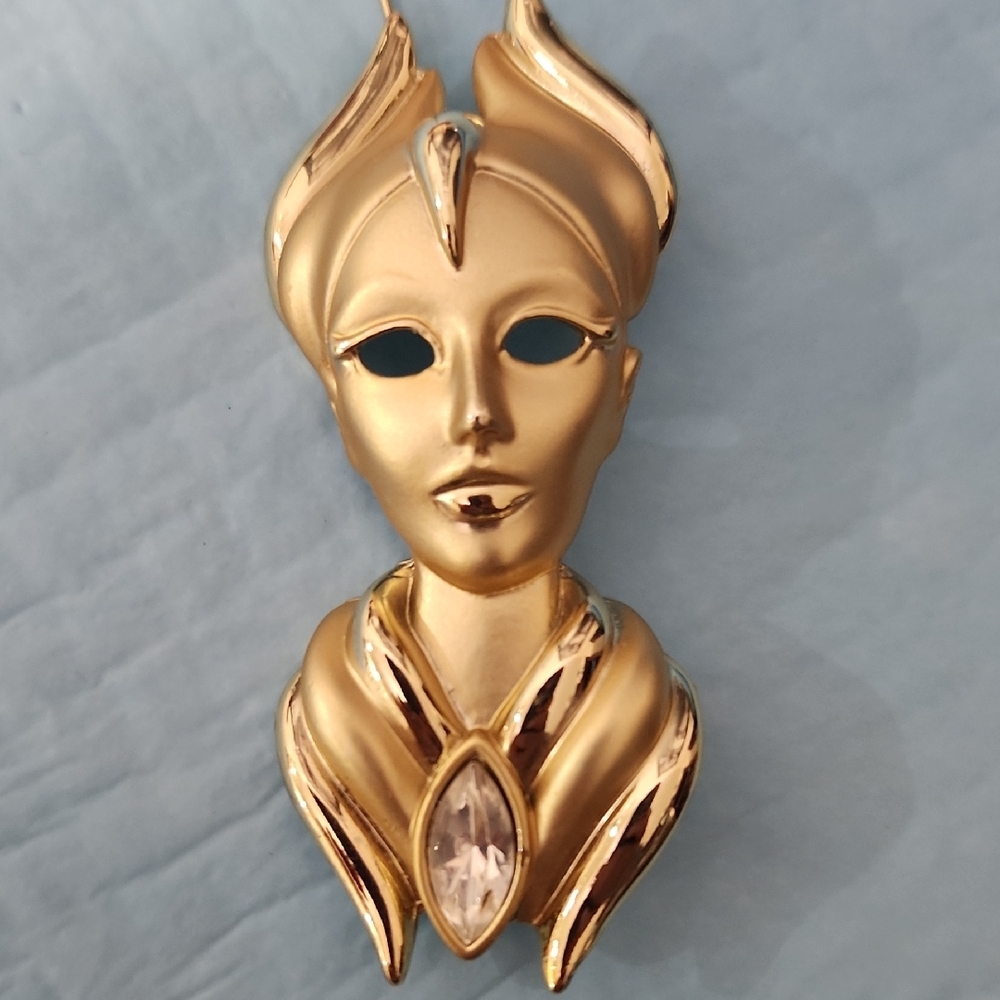 Gold Face Brooch with Crystal Accent